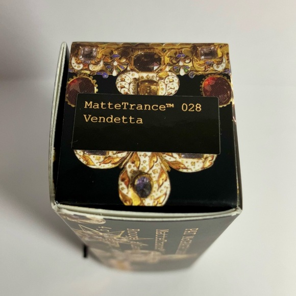 PMG Vendetta 028 Mattetrance Matte Dark Red Lipstick Pat McGrath Labs New - Picture 8 of 15